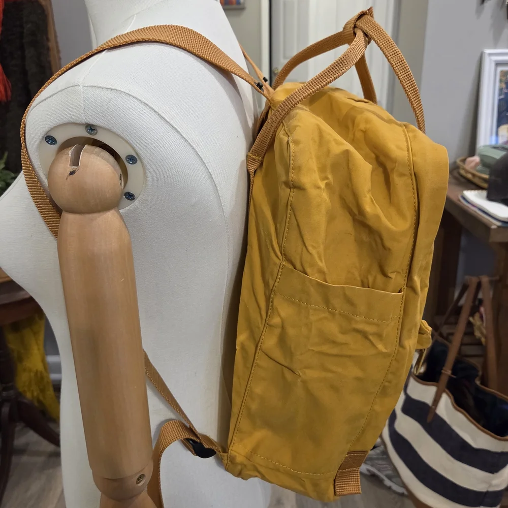 Fjallraven Kånken Backpack in Mustard Yellow‎